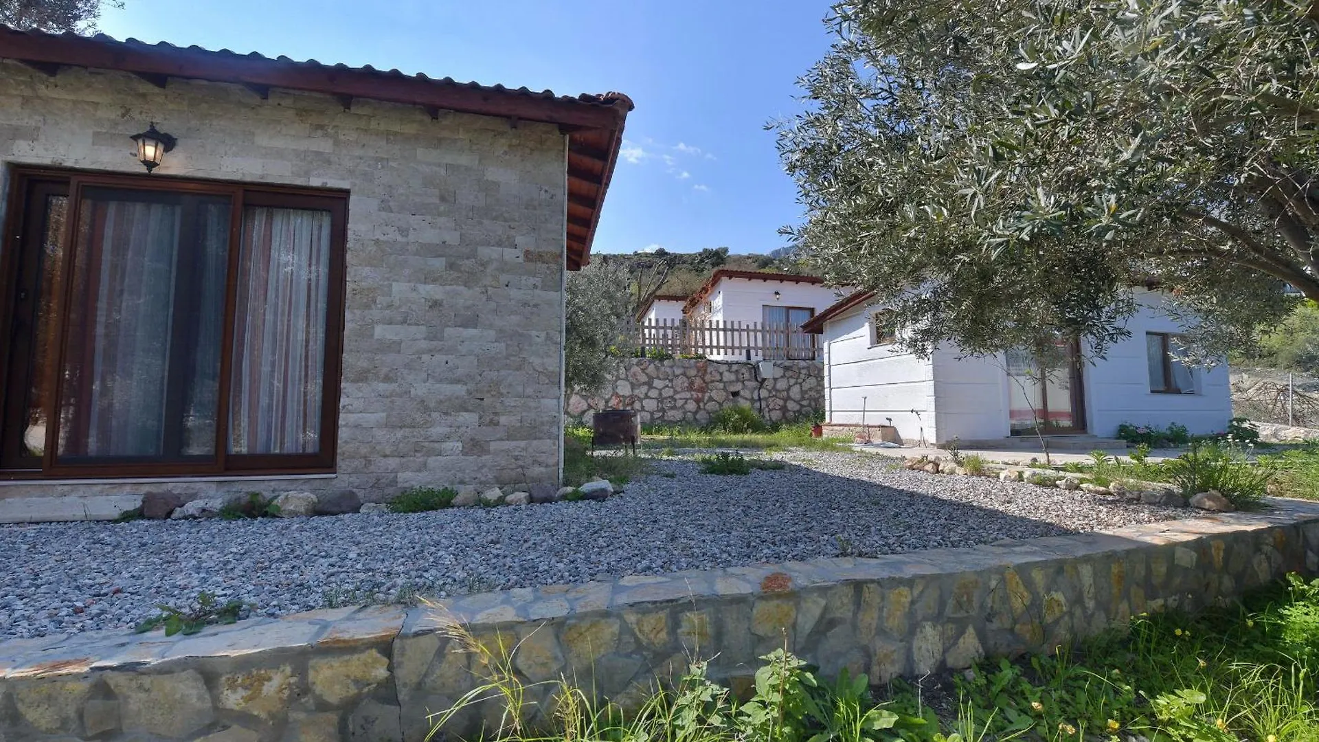 Aparthotel Kavurlukoz Butik Apart Karaburun